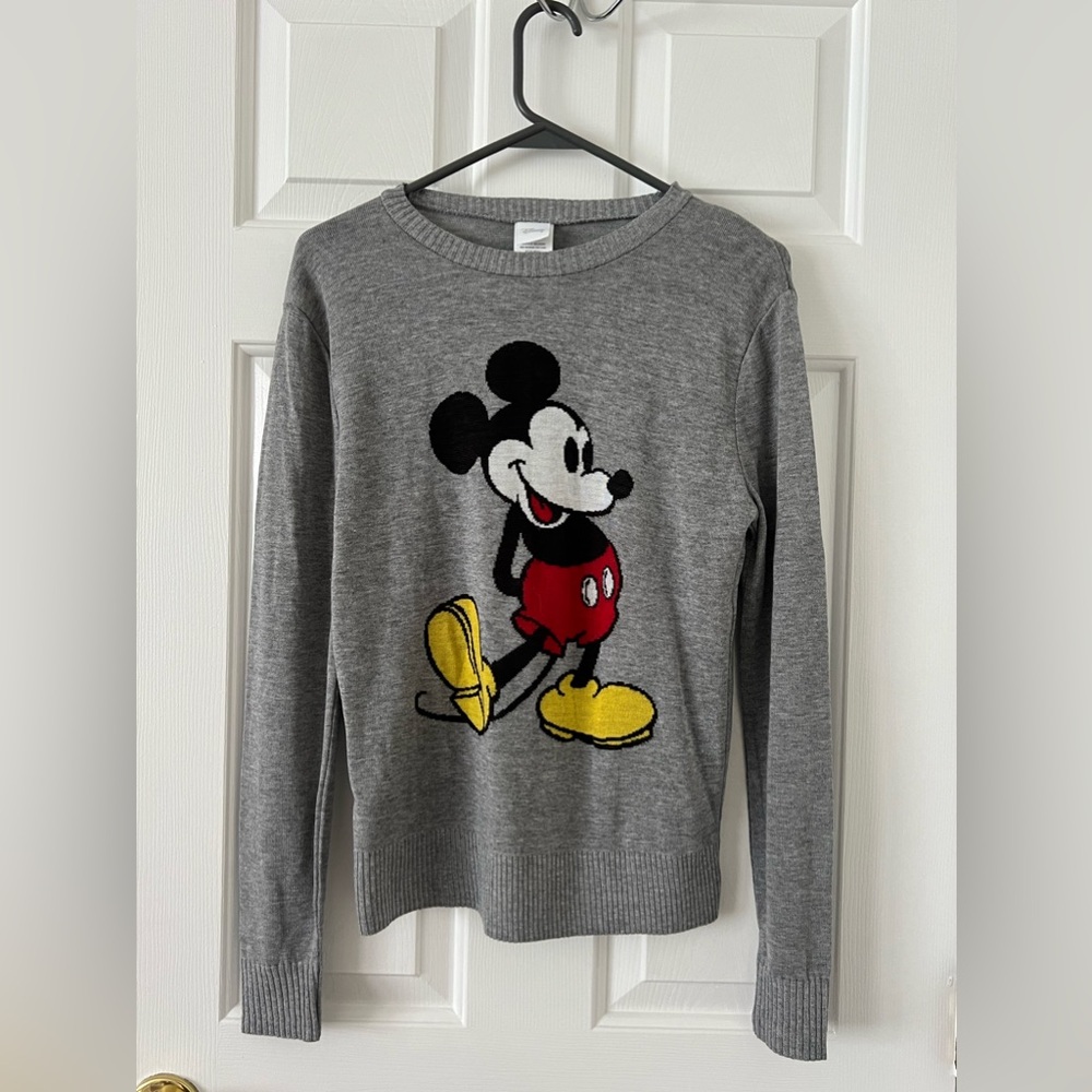Mickey Mouse light sweater size L Disney